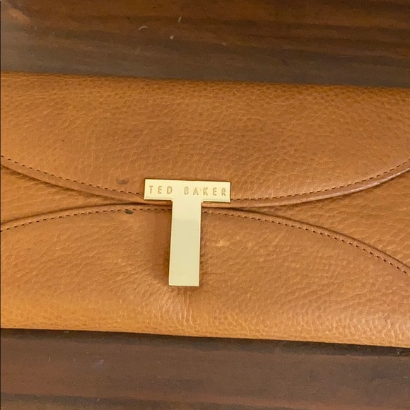 Ted Baker wallet - Picture 9 of 9